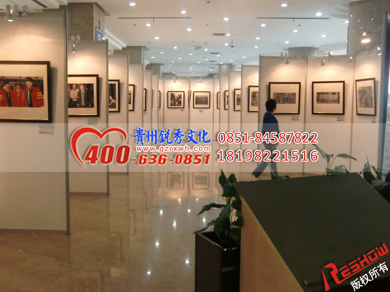 凱裏書(shū)畫展覽布置,挂畫展架展闆租賃出租公司