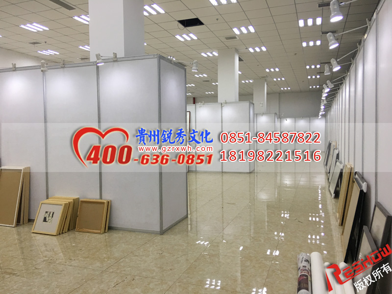 凱裏學院與黔南(nán)民族師範學院畢業畫展