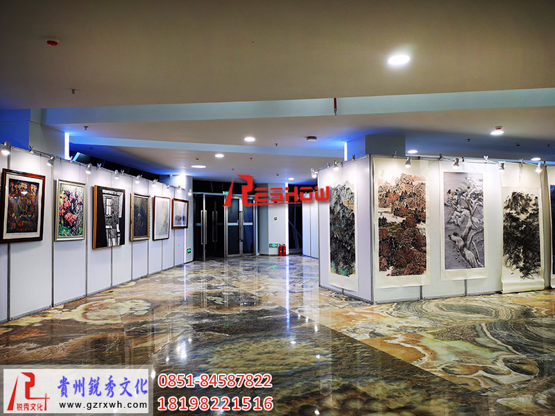 都勻畫展布置公司,畫展展闆展架出租免費(fèi)搭建